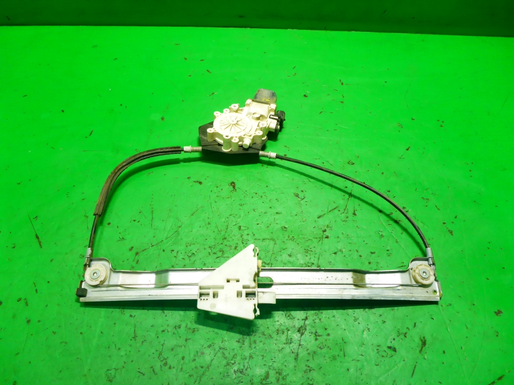 Стеклоподъемник электр. задний левый