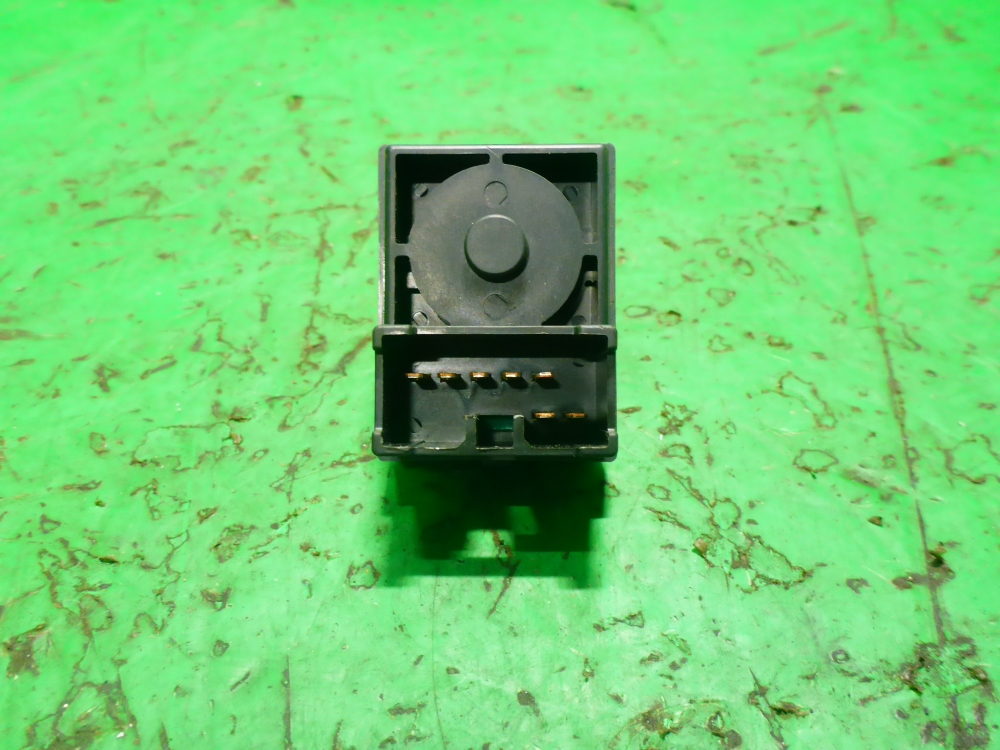 Переключатель регулировки зеркал