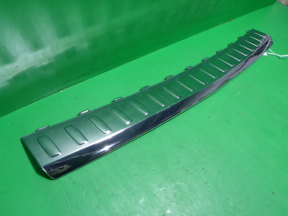 Накладка заднего бампера