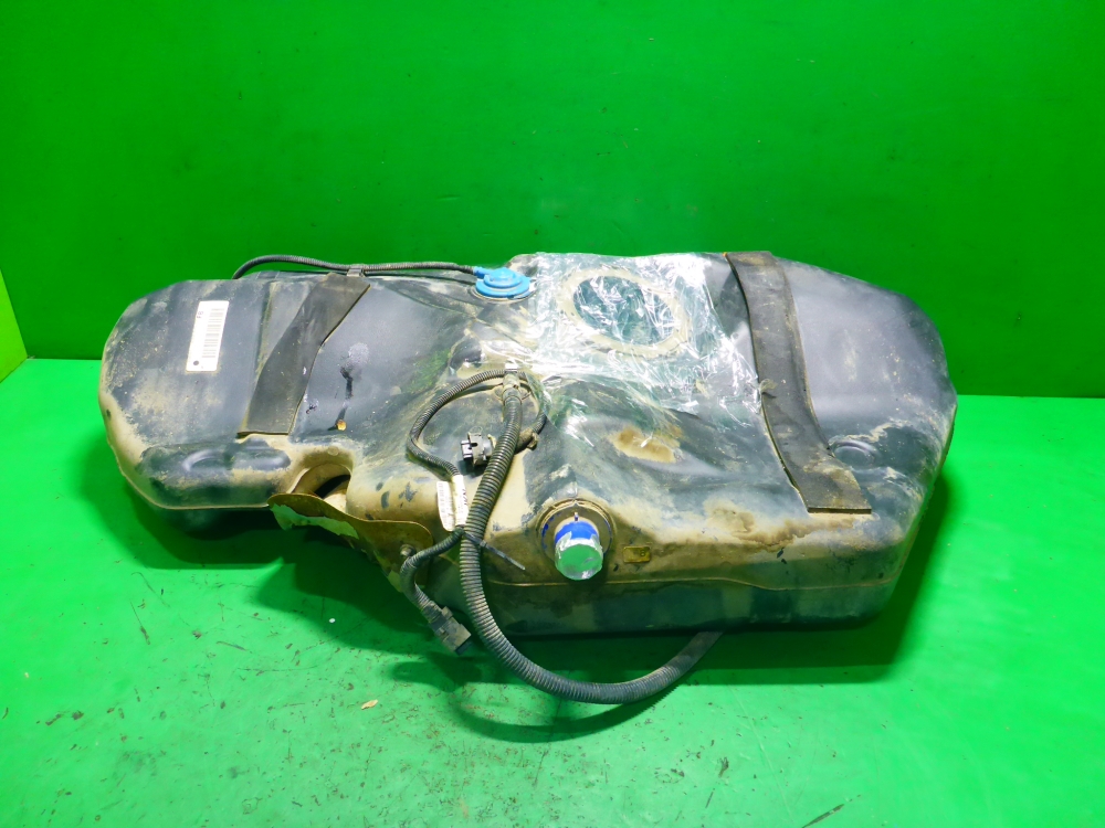 Бак топливный