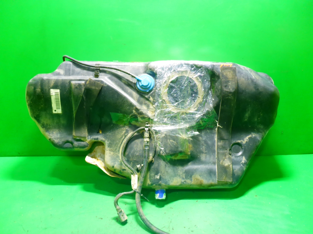 Бак топливный