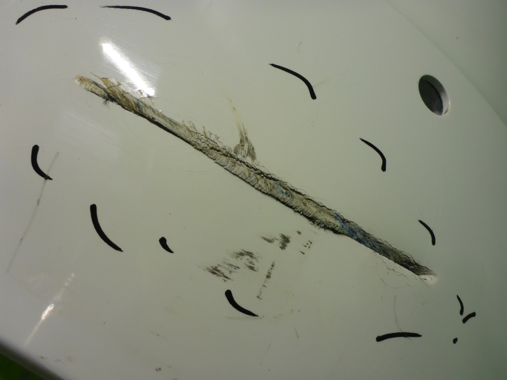 Бампер задний