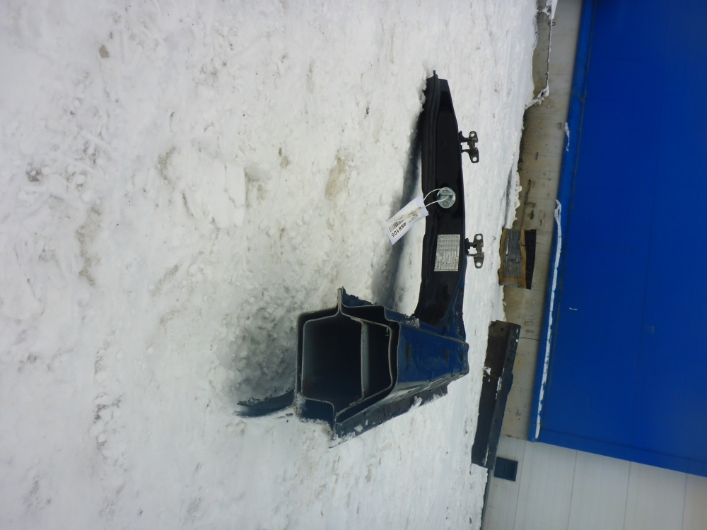 Порог со стойкой левый