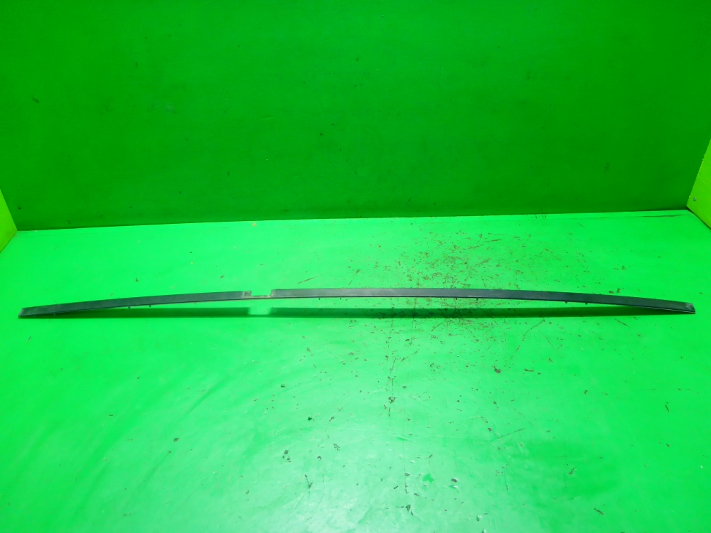 Молдинг крыши правый