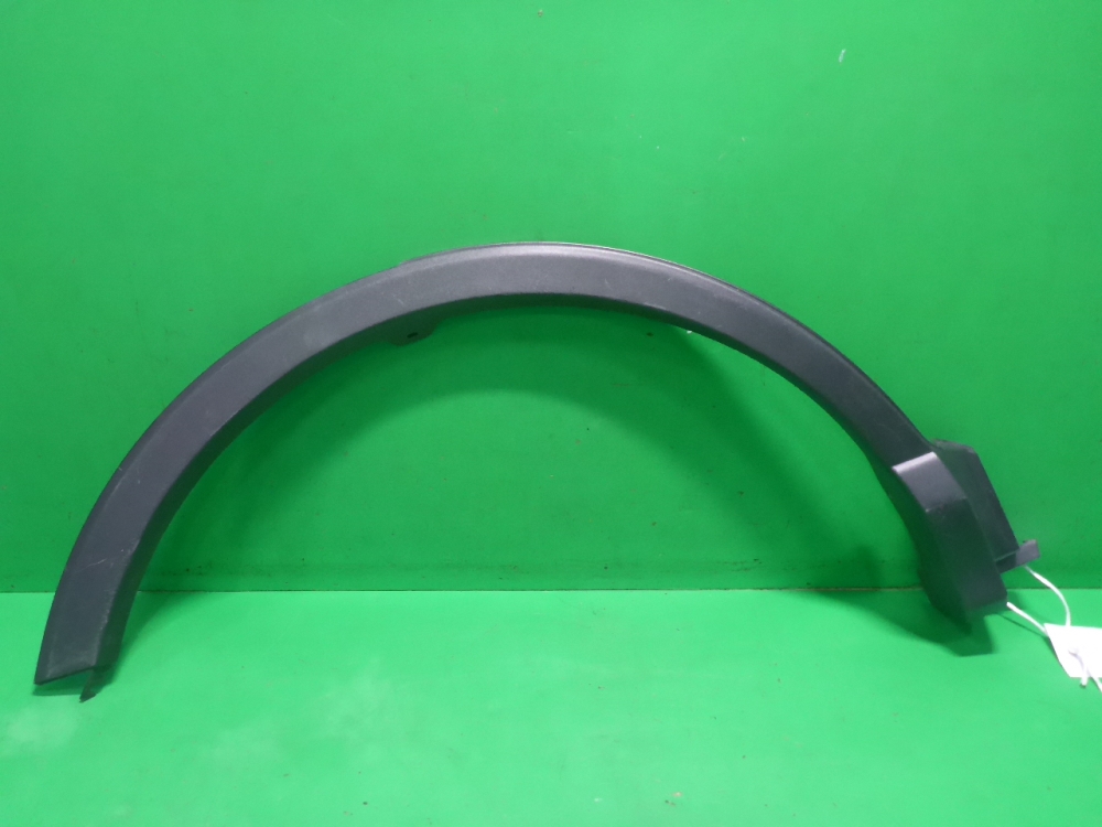 Накладка заднего крыла правого