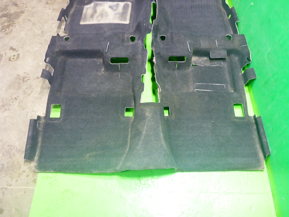 Покрытие напольное (ковролин)