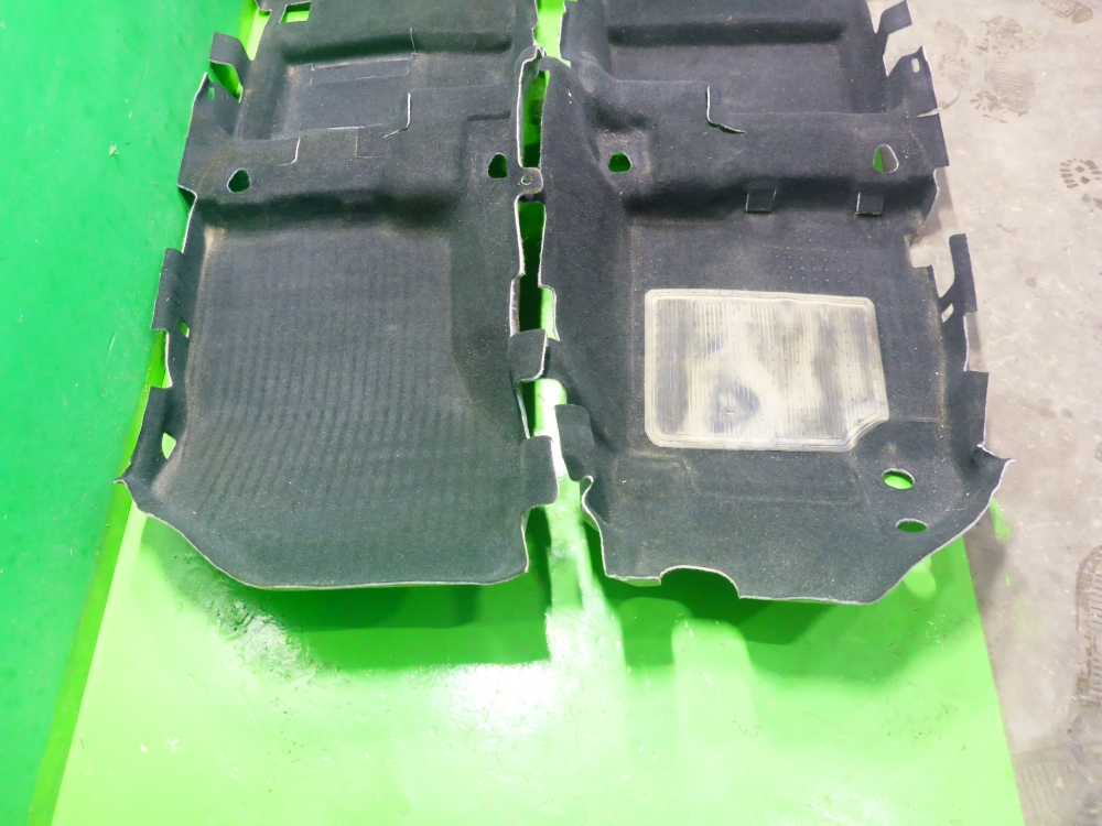 Покрытие напольное (ковролин)