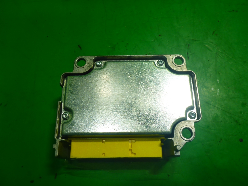 Блок управления подушек безопасности (AIR BAG)