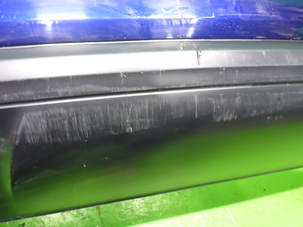 Бампер задний