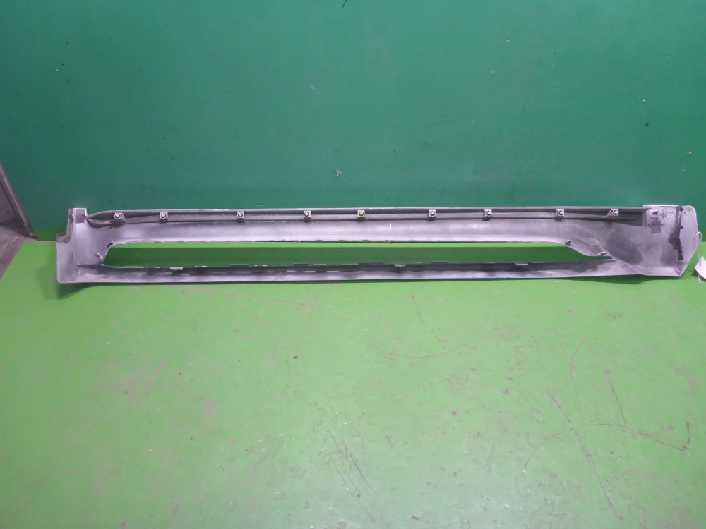 Накладка на подножку