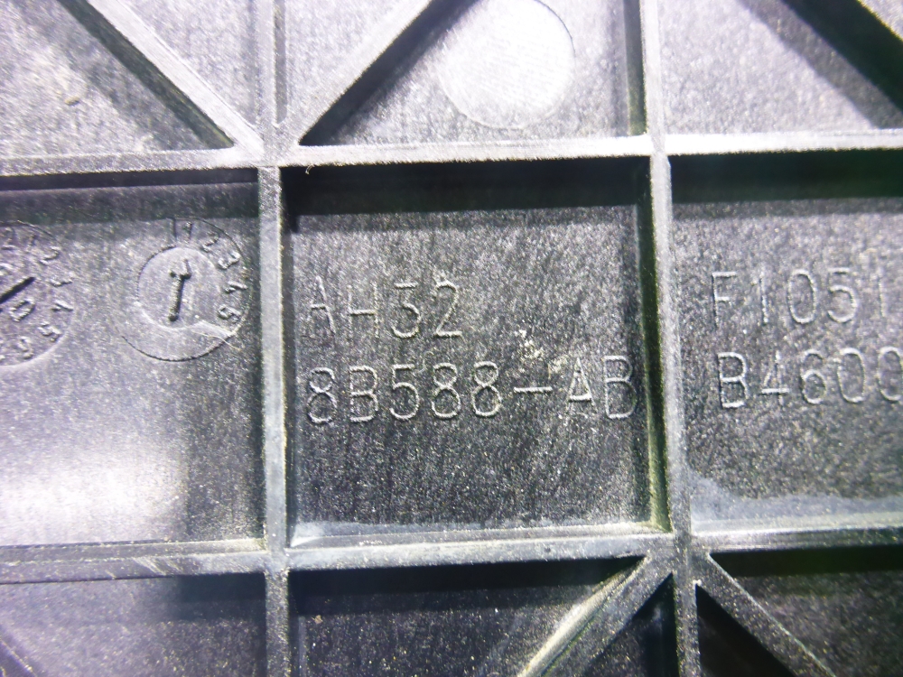 Кронштейн радиатора