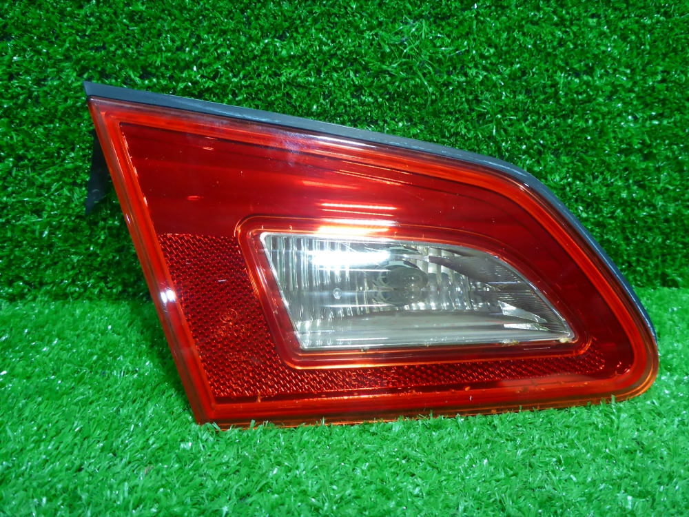 Фонарь задний внутренний левый