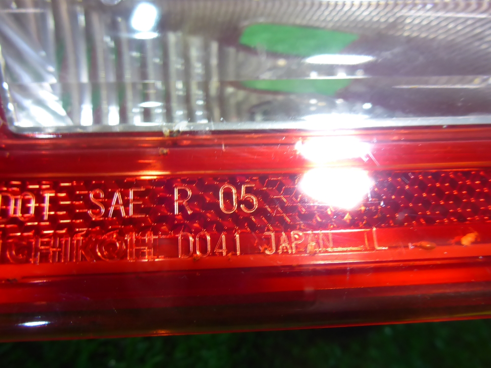 Фонарь задний внутренний левый