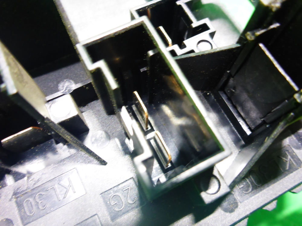 Блок предохранителей