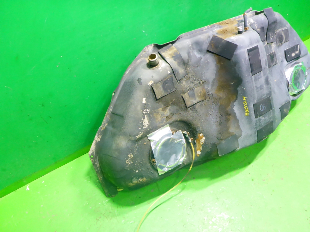 Бак топливный