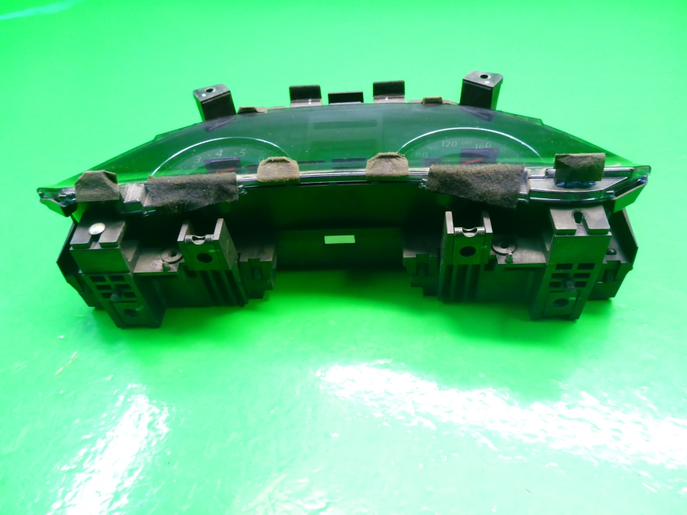 Панель приборов