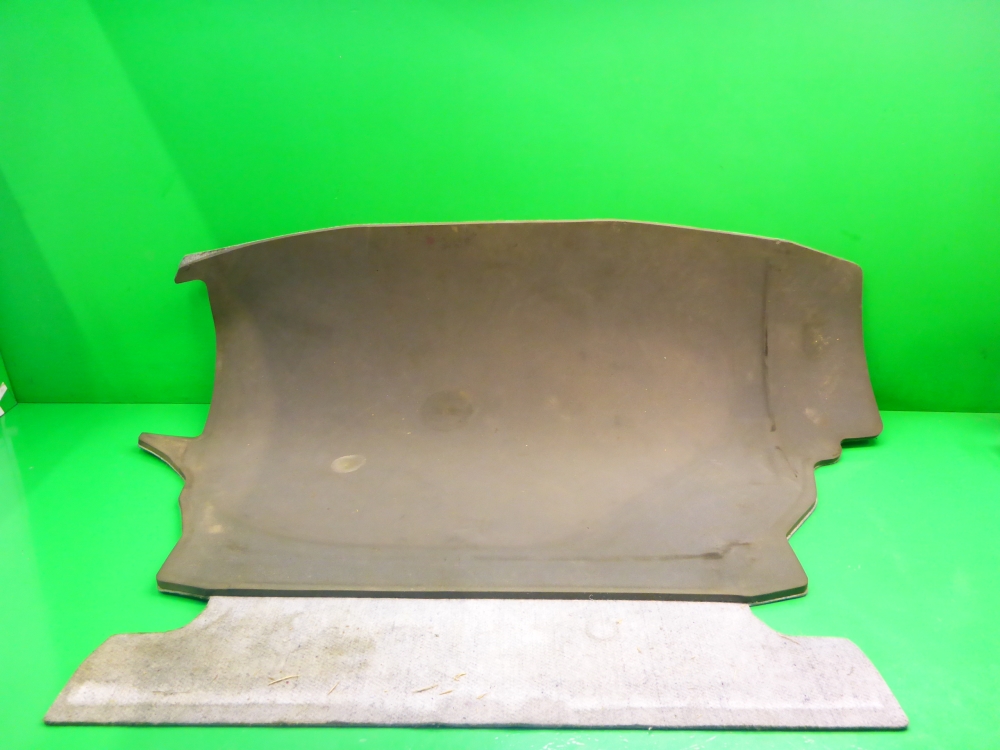 Пол багажника