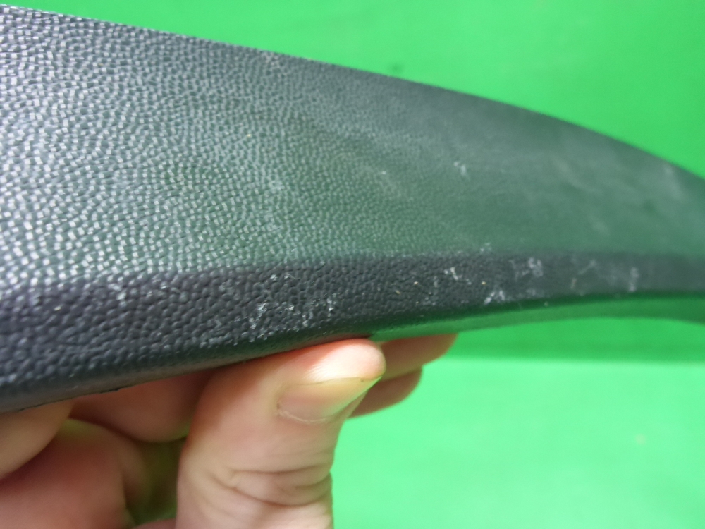 Накладка заднего крыла правого