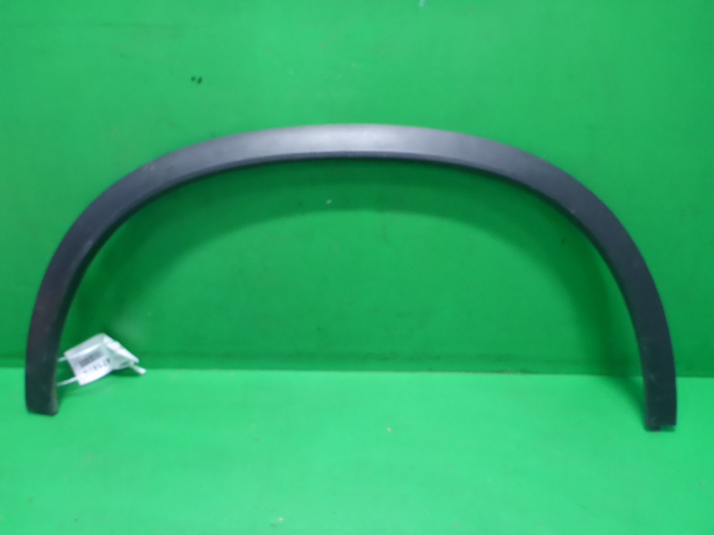 Накладка заднего крыла правого