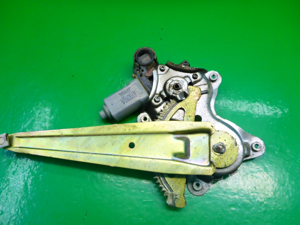 Стеклоподъемник электр. задний левый