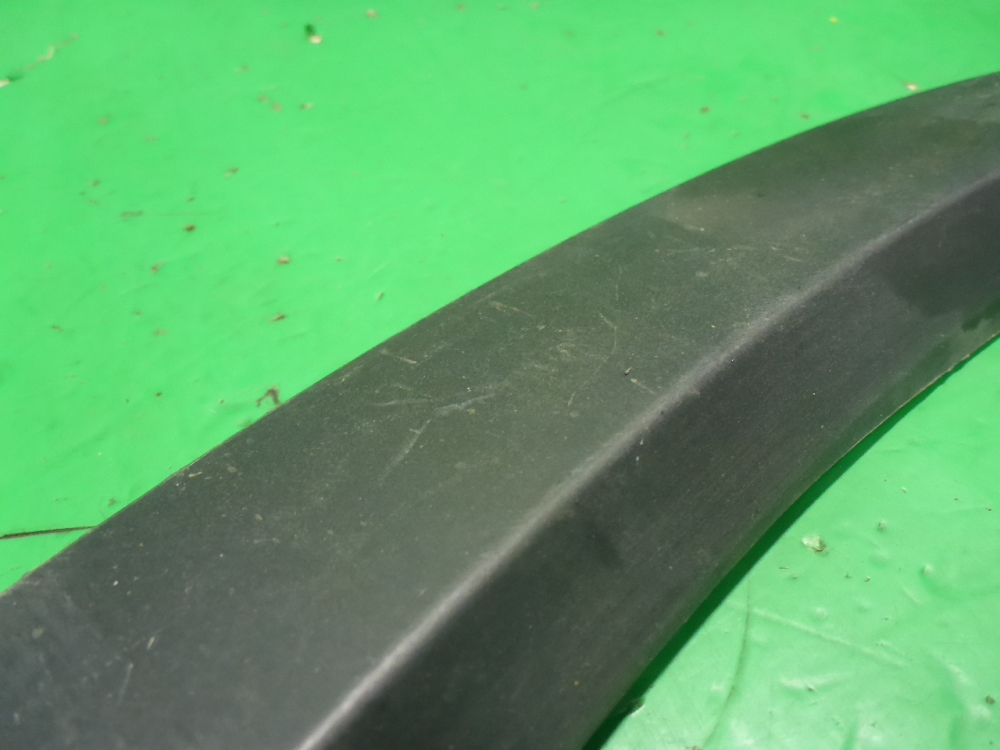 Накладка двери задней левой