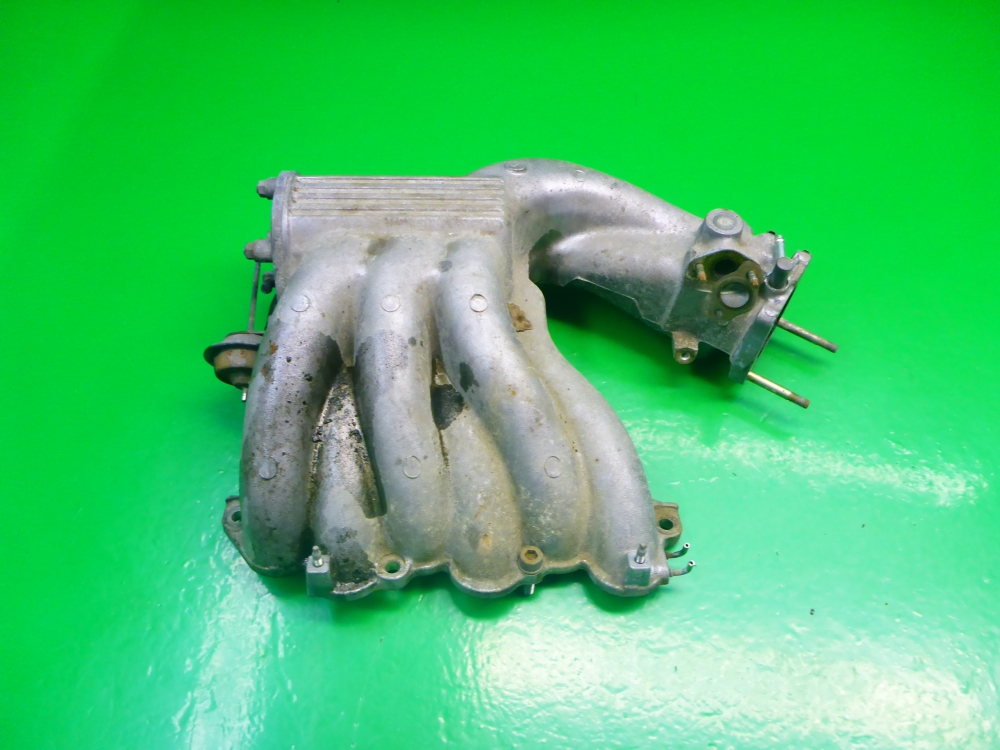 Коллектор впускной