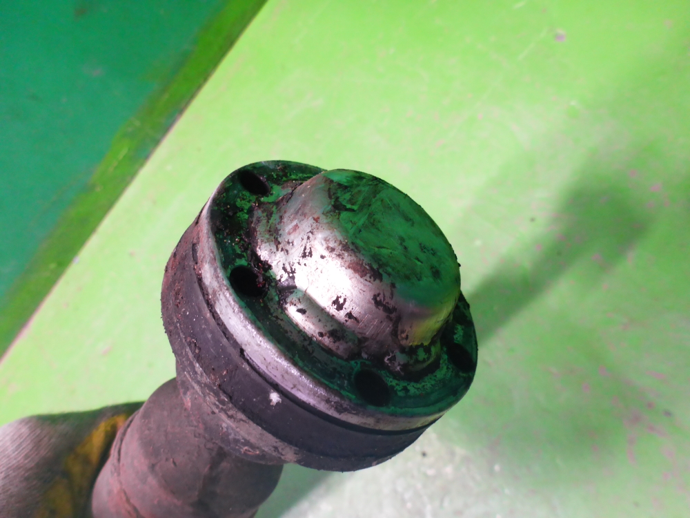 Вал карданный