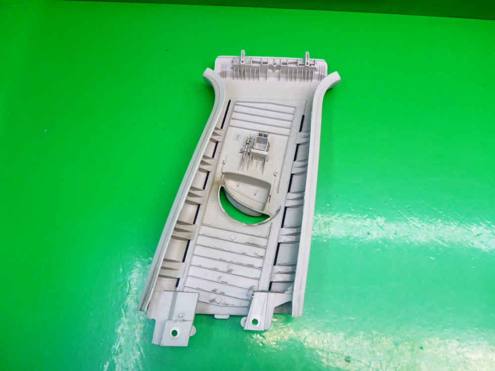 Обшивка стойки