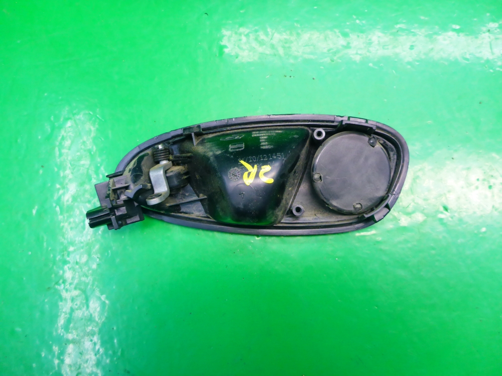 Ручка двери задней внутренняя правая