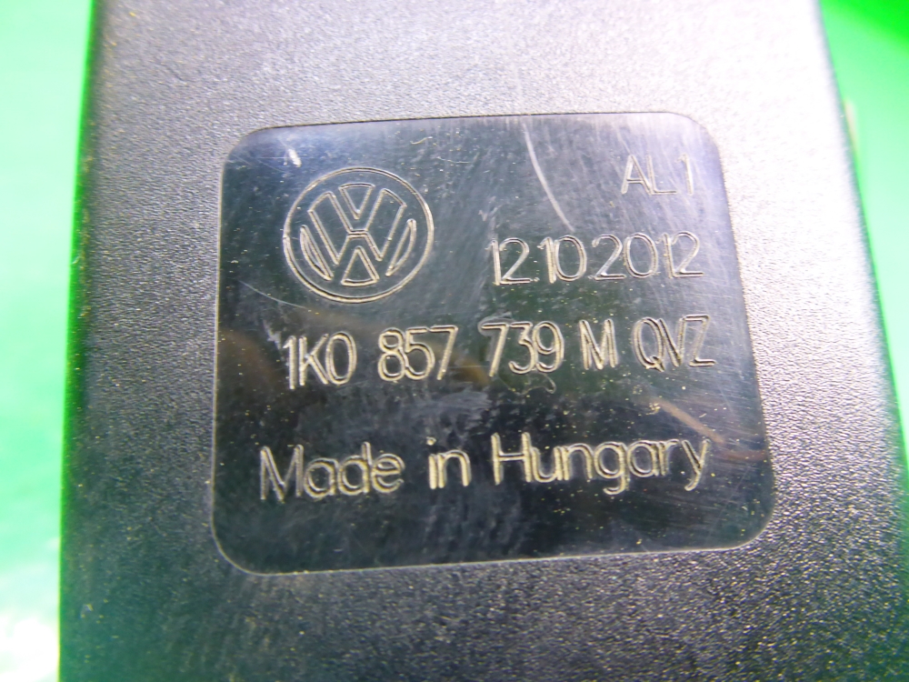 Ответная часть ремня безопасности