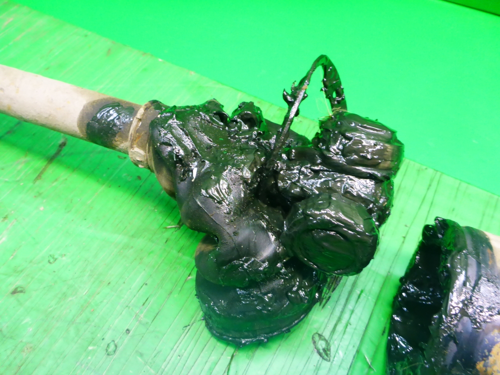 Полуось передняя правая