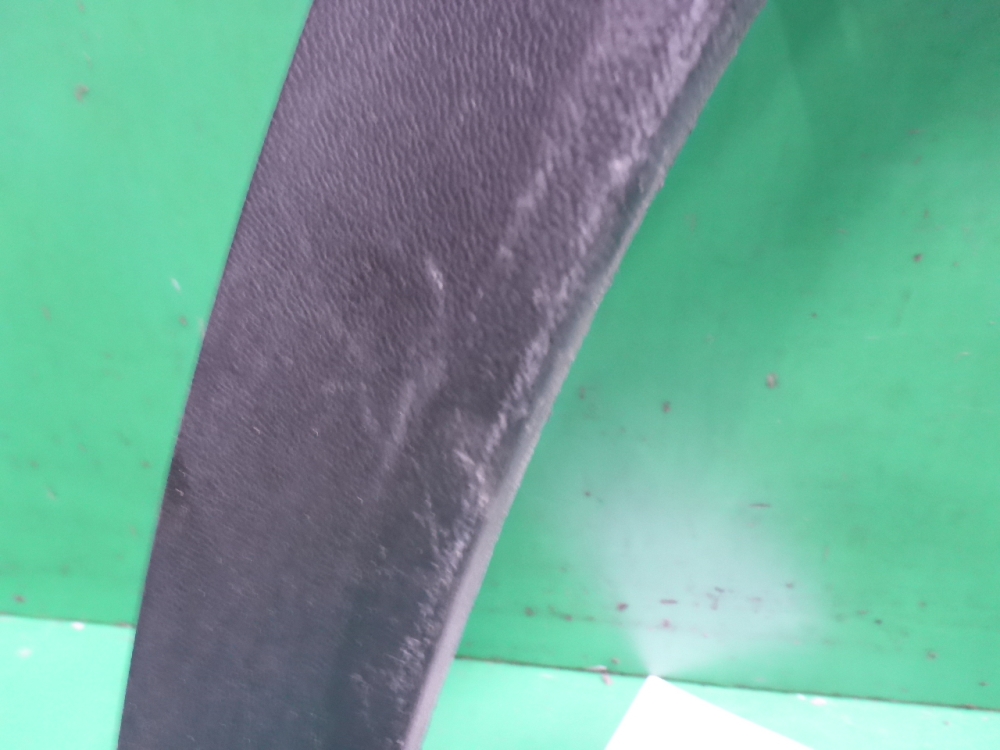 Накладка заднего крыла правого