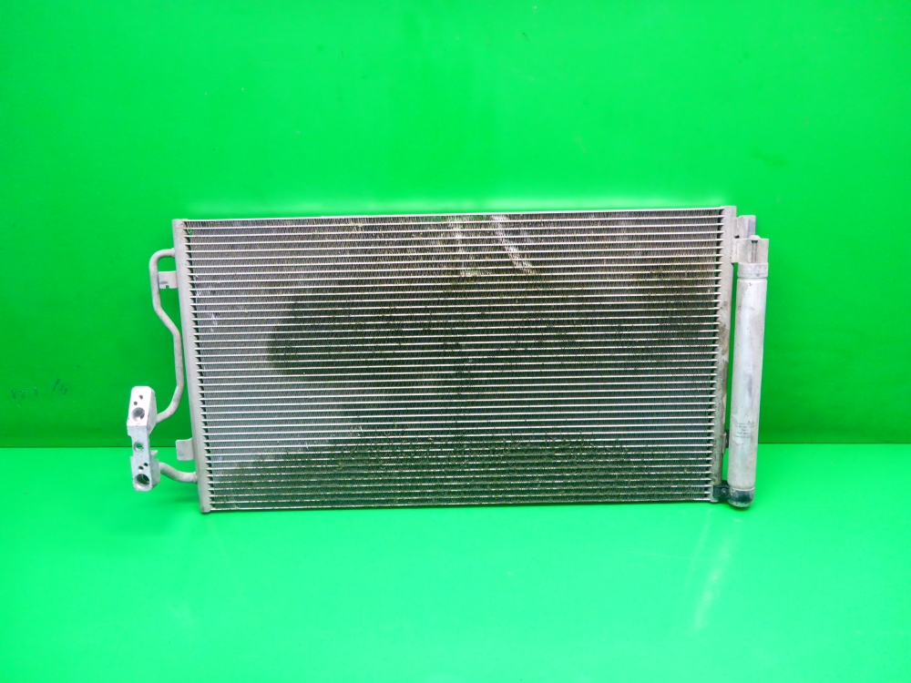 Радиатор кондиционера / конденсер