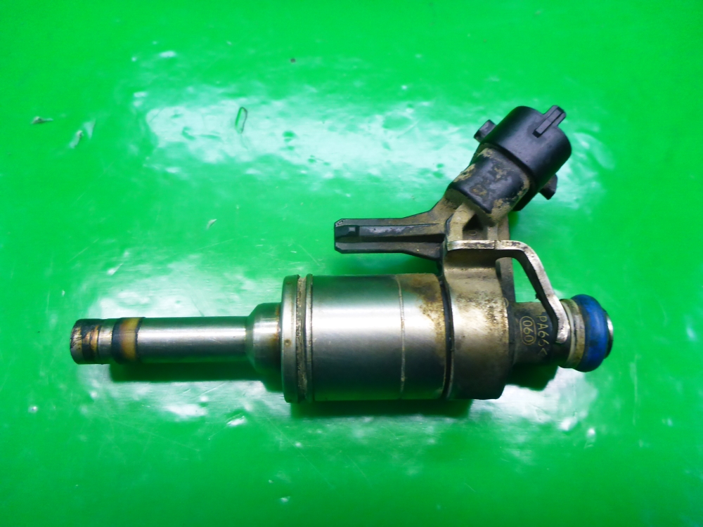 Форсунка инжекторная электрическая