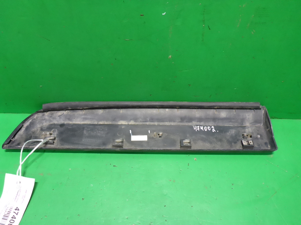 Накладка двери задней правой