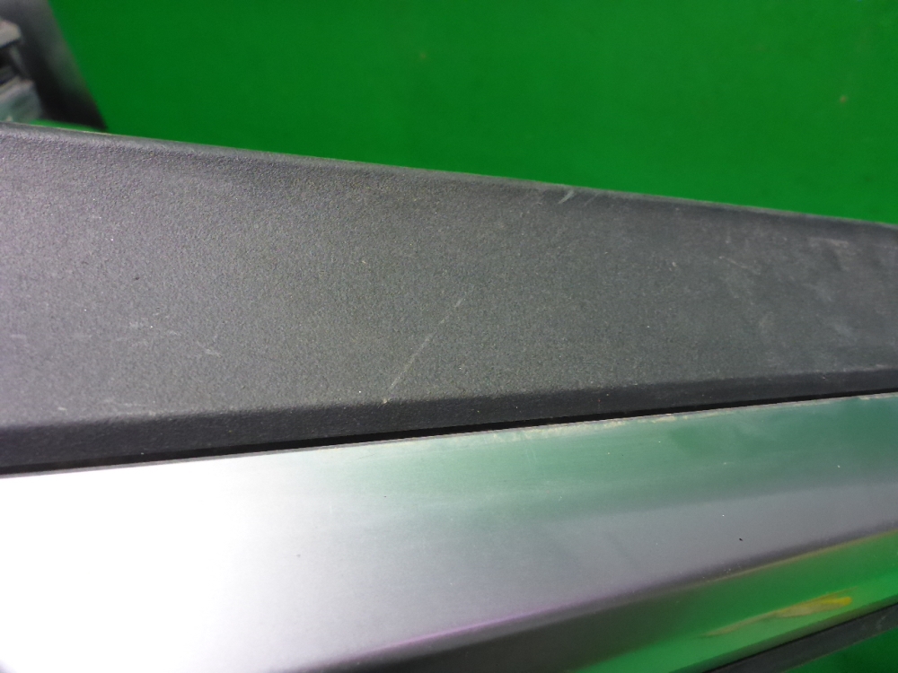 Накладка двери задней правой