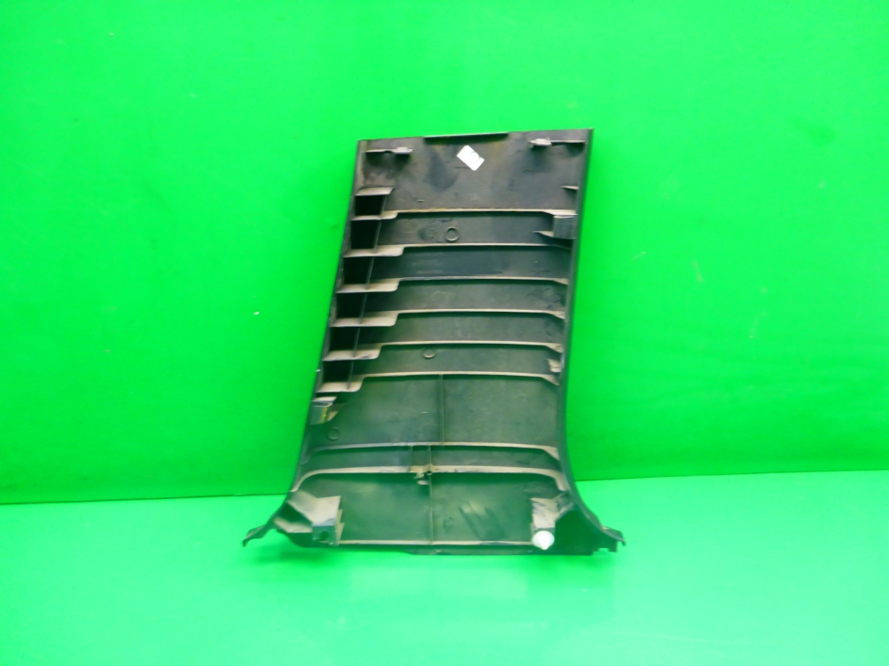 Обшивка стойки