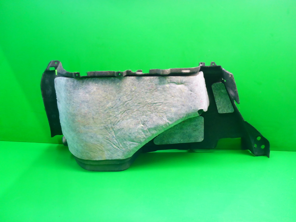 Обшивка багажника