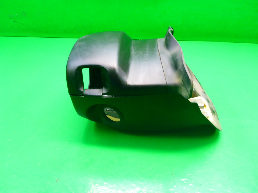 Кожух рулевой колонки