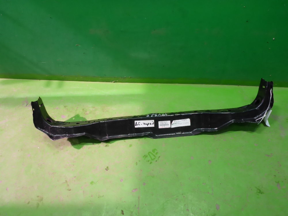 Кузовной элемент