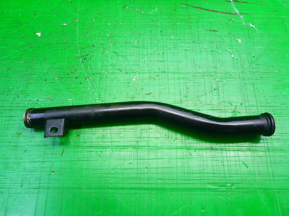 Трубка системы охлаждения