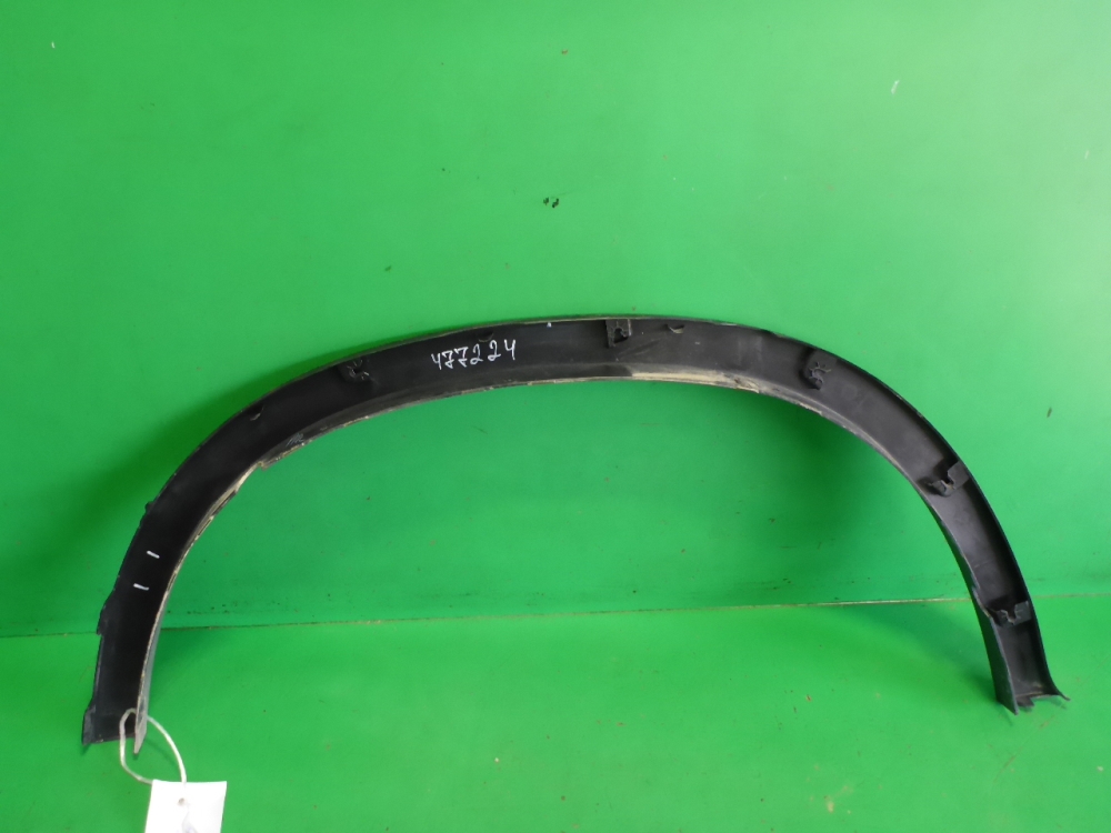 Накладка заднего крыла левого