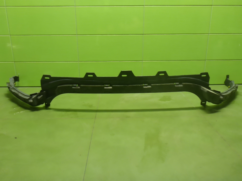 Кронштейн переднего бампера