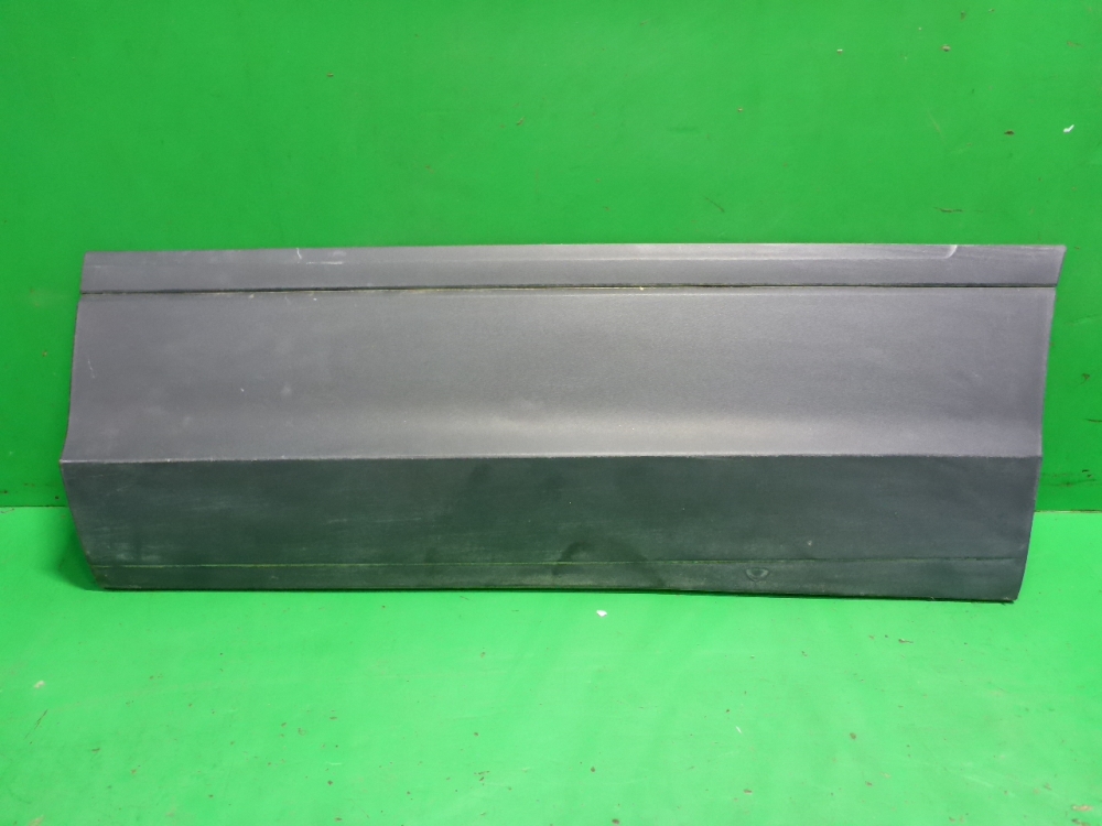 Накладка двери задней левой