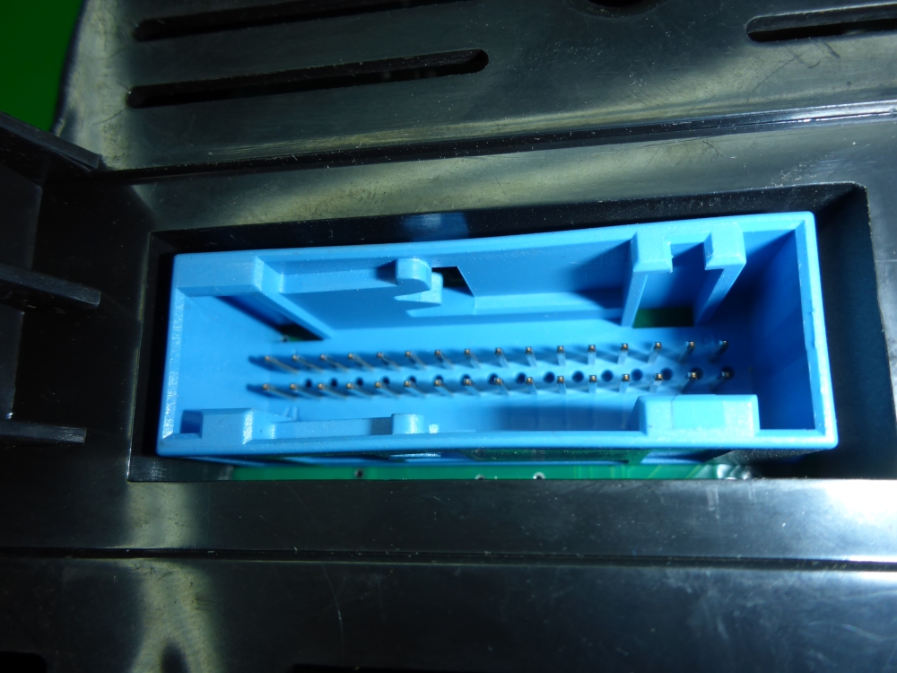 Панель приборов