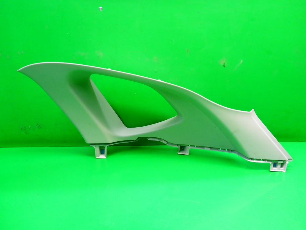 Обшивка багажника