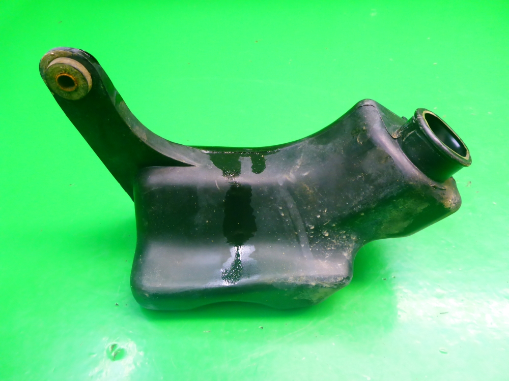 Резонатор воздушного фильтра