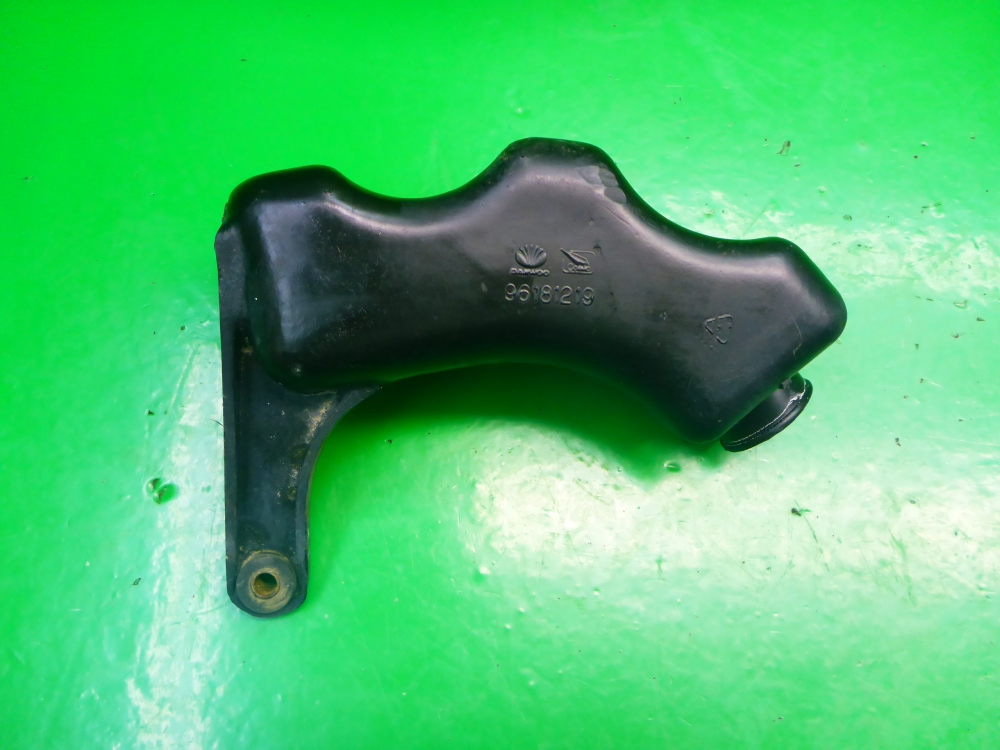 Резонатор воздушного фильтра