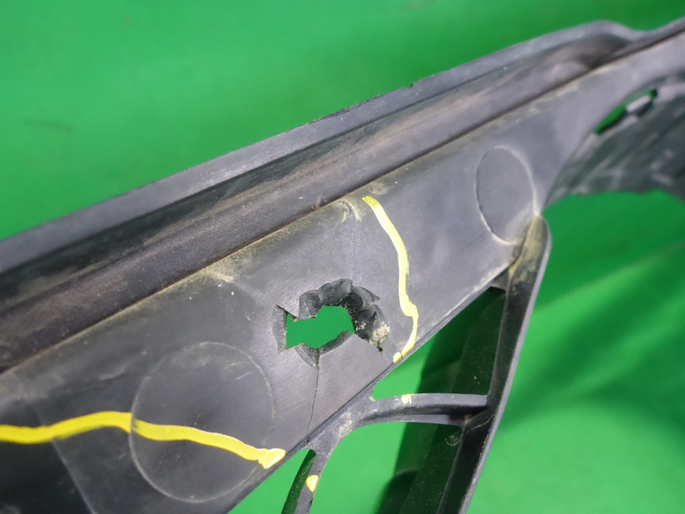 Решетка радиатора