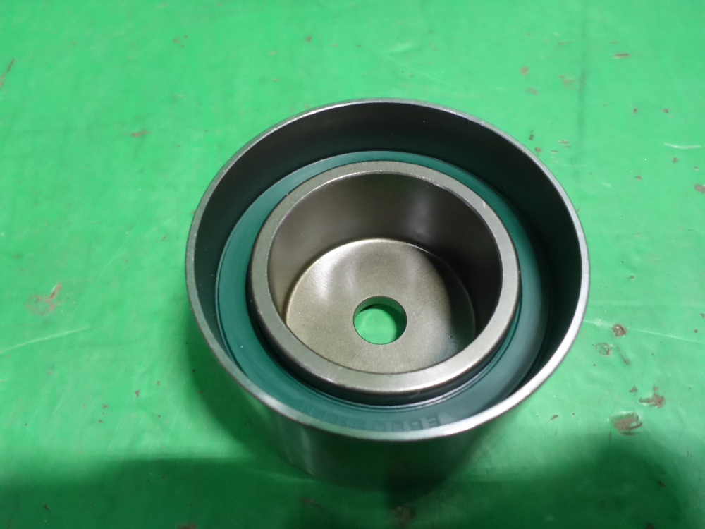 Ролик-натяжитель